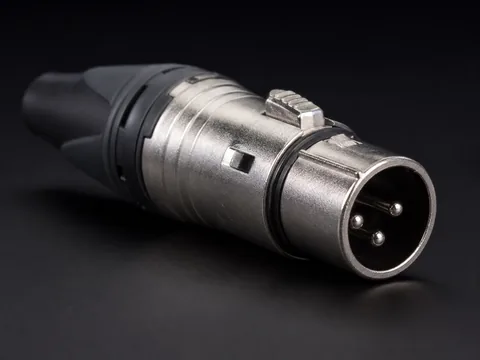XLR