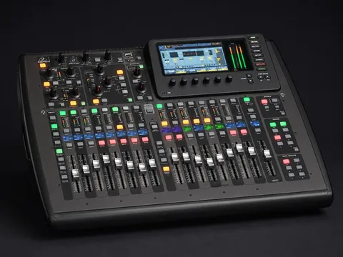 X32 Compact