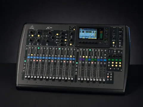 X32