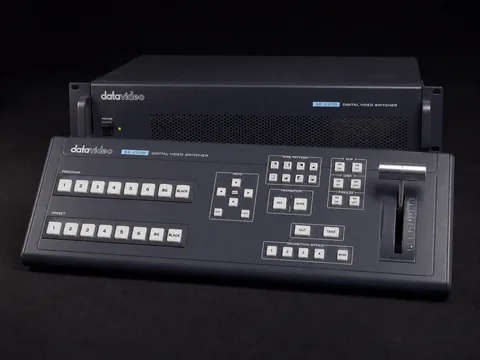 SE-2200